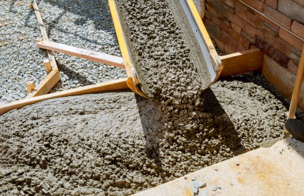 Cement Walkway Pouring in Powell